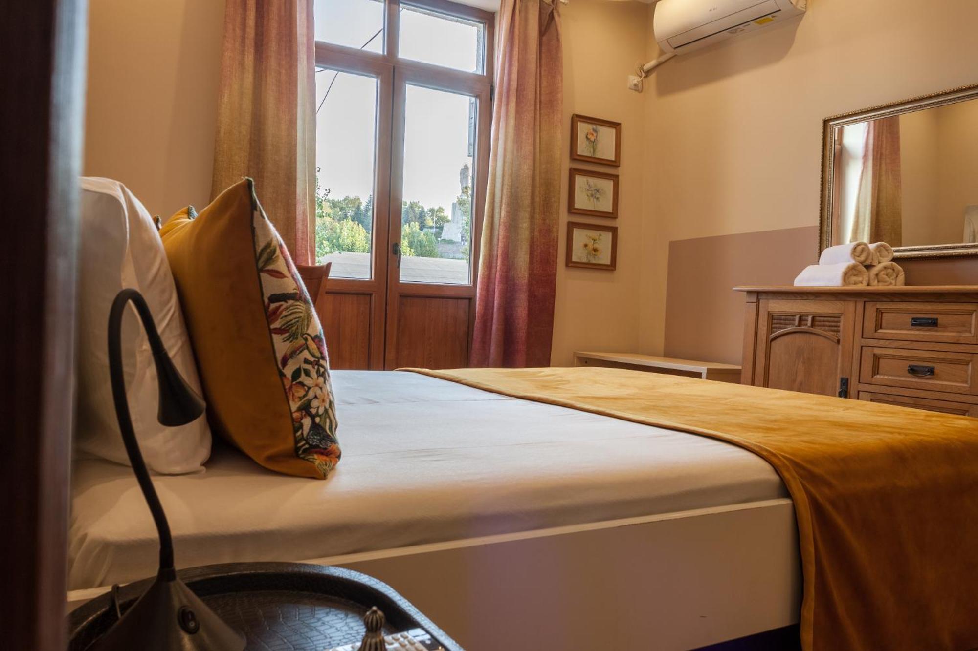 Charisma Apartment Haskovo Bagian luar foto